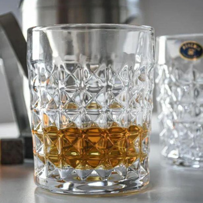 Сет 6 чаши за виски Bohemia Diamond 99T41 230ml