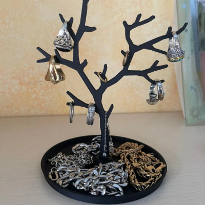 Држач за накит и прстени во вид на дрво DeGalic